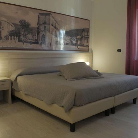 Il Borghetto Hotel Ristorante Lamezia Terme Exterior foto